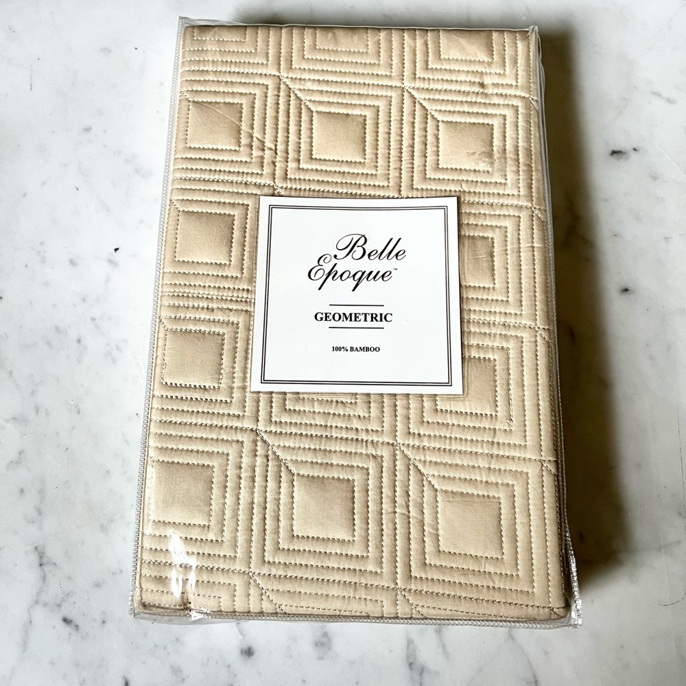 NWT Belle Epoque Bamboo Quilted King Sham
